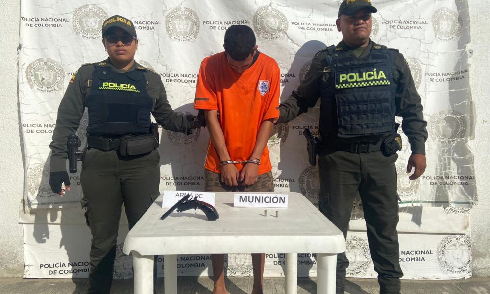 Capturan a un hombre que fue sorprendido con un arma artesanal en Santa ...