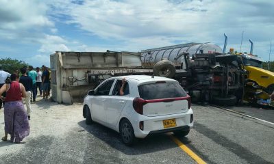 Accidente entre Ciénaga y Barranquilla ocasiona fuerte trancón