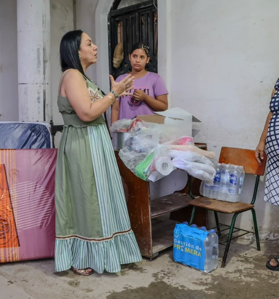 Alcaldía entrega ayuda humanitaria a familia afectada por lluvias en Villa Franca