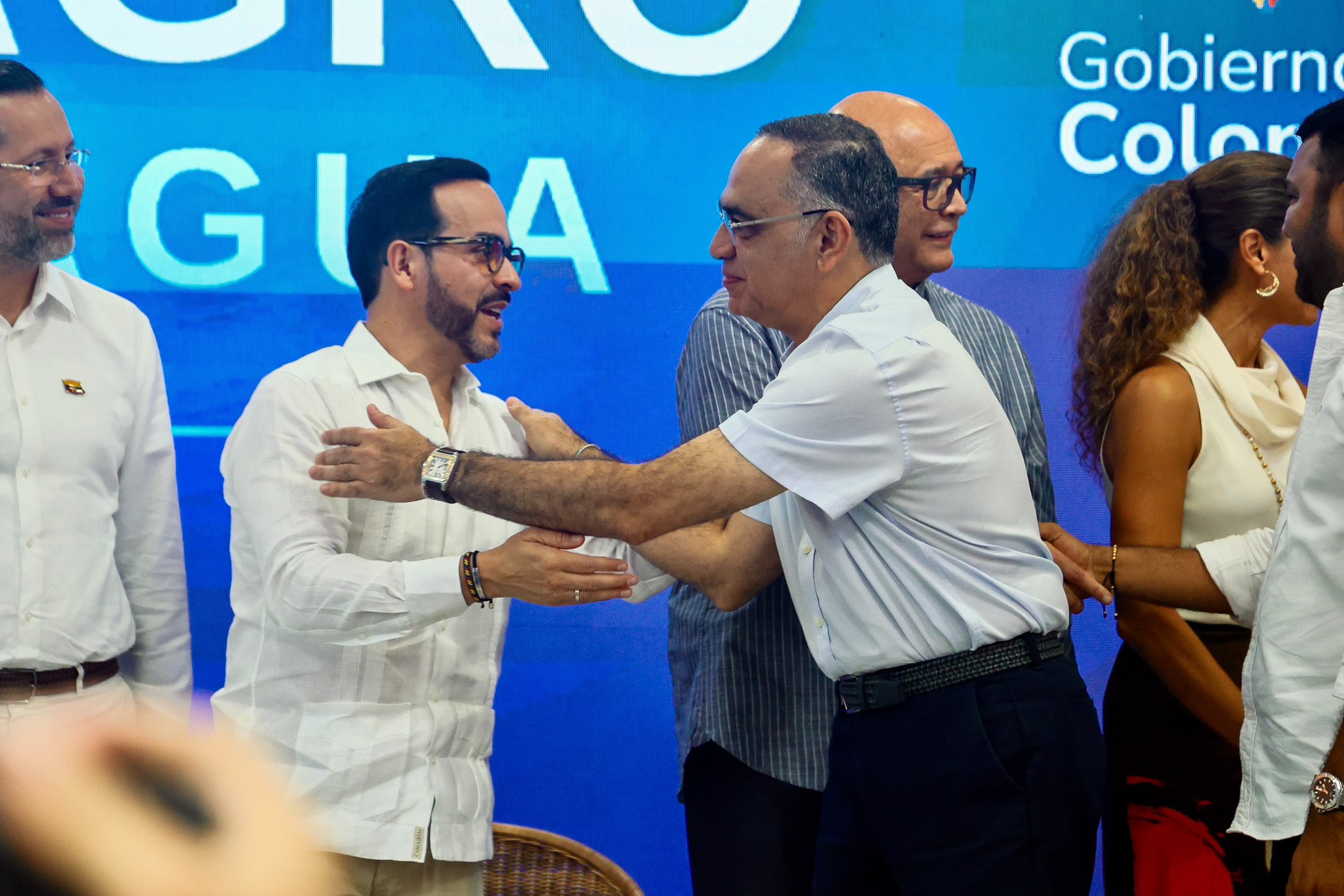 Carlos Pinedo destaca inversiones en agua tras visita presidencial