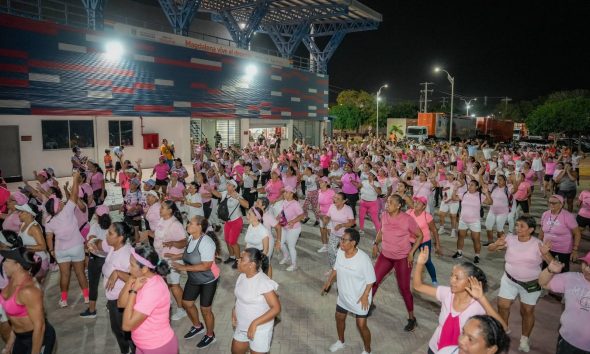 Magdalena se viste de rosa en multitudinaria carrera contra el cáncer convocada por Margarita Guerra
