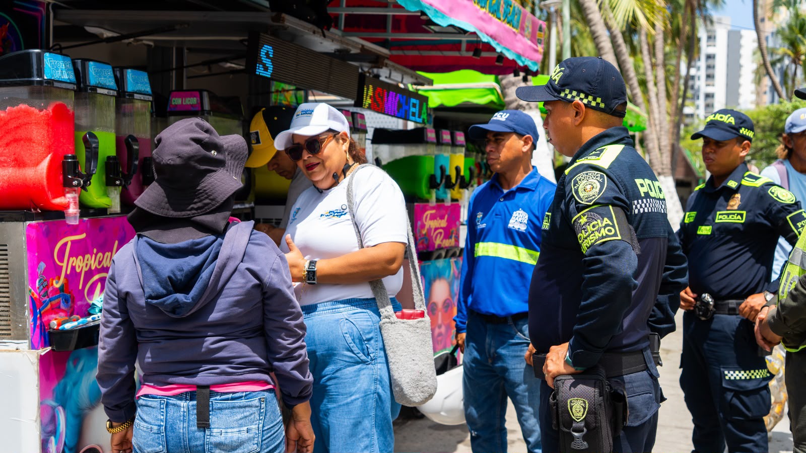 ¡Santa Marta cuida a sus turistas! Alcaldía refuerza controles de salud y seguridad en zonas turísticas
